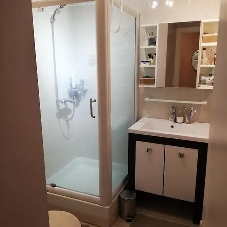 La Petite Barante Apartment *
